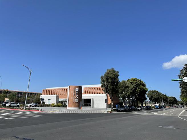 （最新调查显示，3月预售屋推案量约1,100亿元，图为热区之一的台北市北投士林科技园区。图∕蔡惠芳）