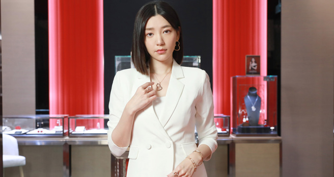 郭雪芙出席品牌活動回應露點片流出心情。(品牌提供)