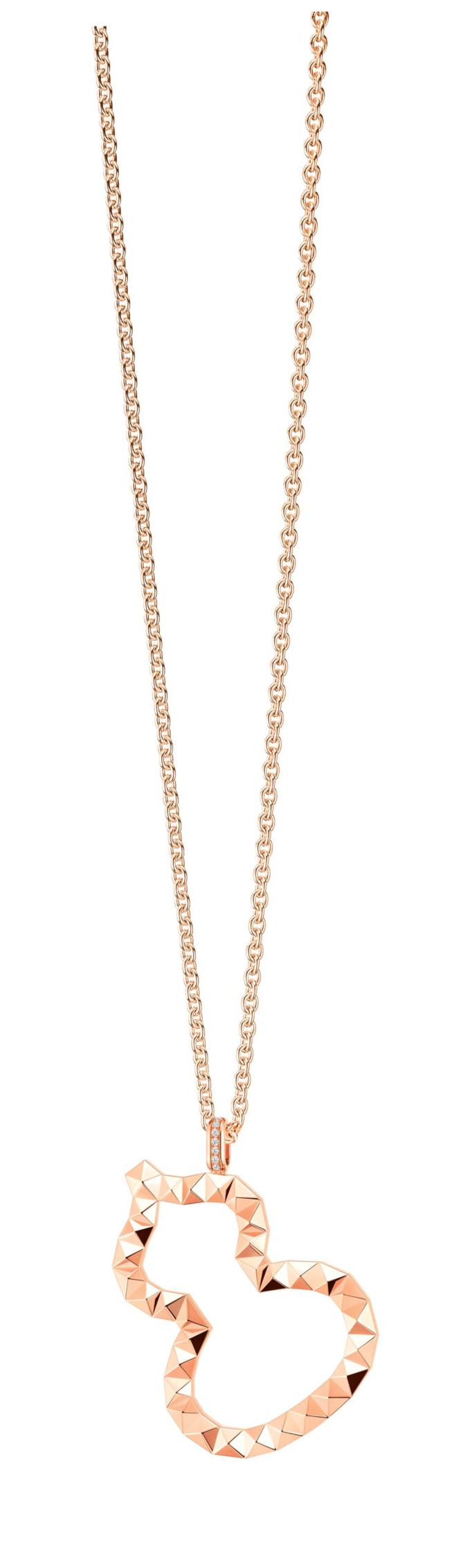 Qeelin歡慶18周年Wulu 18系列玫瑰金吊墜（大），18萬7500元。（Qeelin提供）