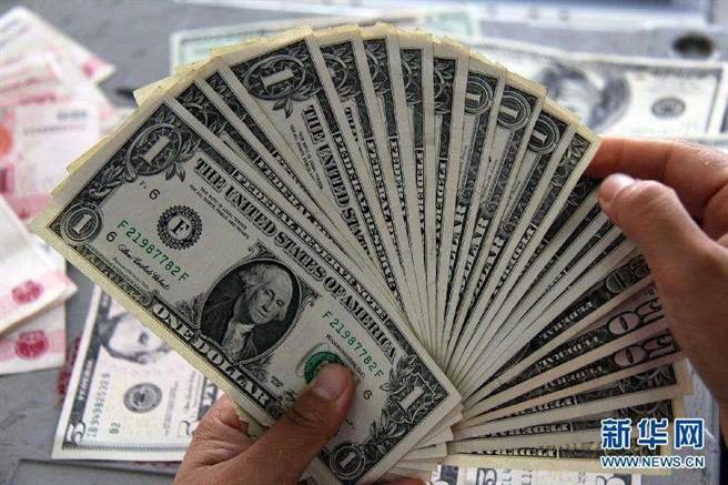 截至2022年3月末，大陆外匯储备规模为3兆1880亿美元，较2月末下降258亿美元。(新华社)