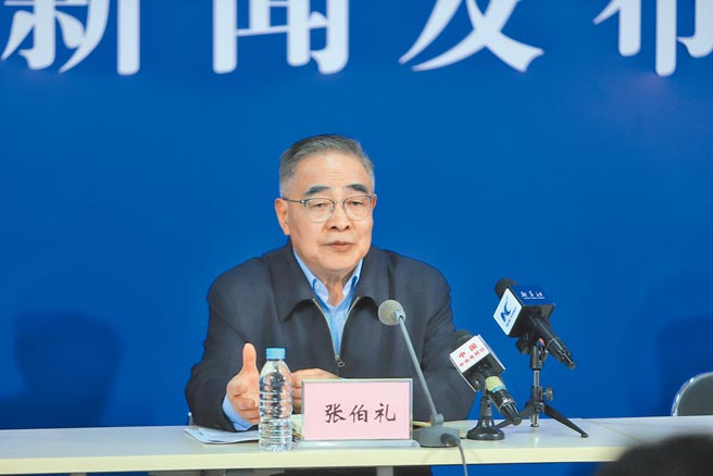 身兼天津中医药大学名誉校长的中国工程院院士张伯礼，中国内科专家，长期从事中医药现代化研究工作。（中新社）