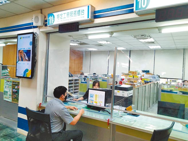 全国农地违章工厂大限上月截止，桃园共有3624家纳管送件。（蔡依珍摄）