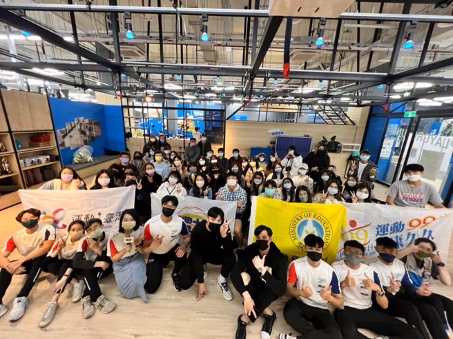 金牌选手课程在趣味排球运动体验后，还有排球讲座分享会。(图/新北市政府体育处提供)