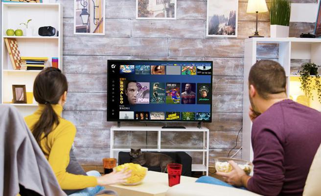 （疫情升温，北都有线电视推出「居家办公短约优惠」及「一卡通MONEY」线上缴费服务。图／北都提供）