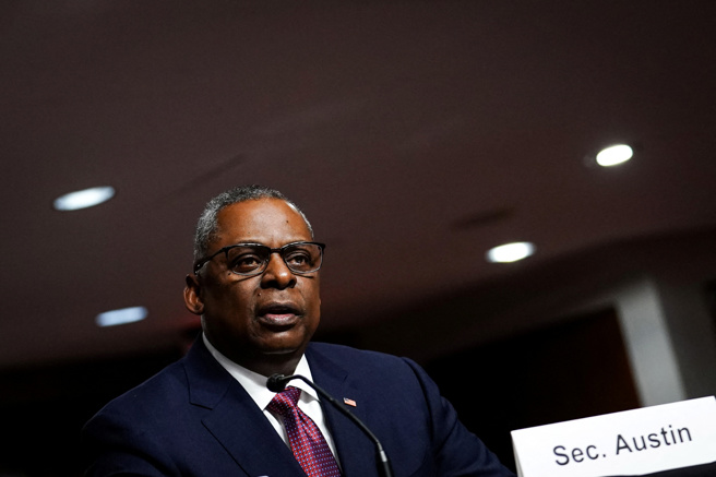 奥斯汀表示，美国的安全援助正以「比大多数人想像得还要快」的速度流入乌克兰，有时在获得授权的几天内就抵达乌克兰。(图／路透社)