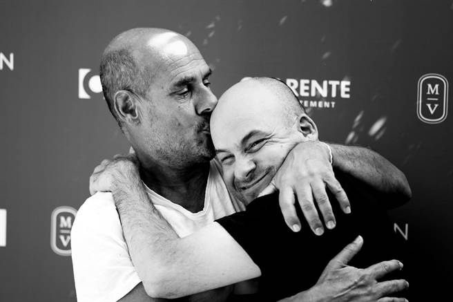 贝赫恭朋与亚歷山大乔连安活动上开心合照。（摘自IG）