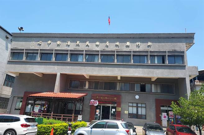 峨眉乡公所将拆除原地重建。（新竹县政府提供／罗浚滨新竹传真）