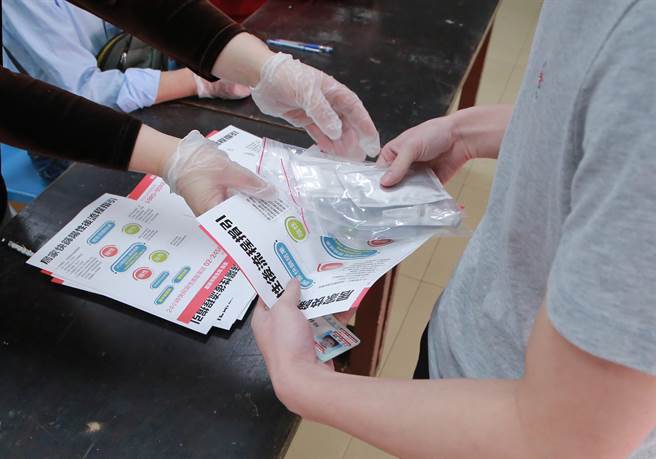 基隆愛心篩檢截至9日上午找出28名快篩陽性，當中21人PCR複檢陽性。（基隆市政府提供／陳敬哲基隆傳真）