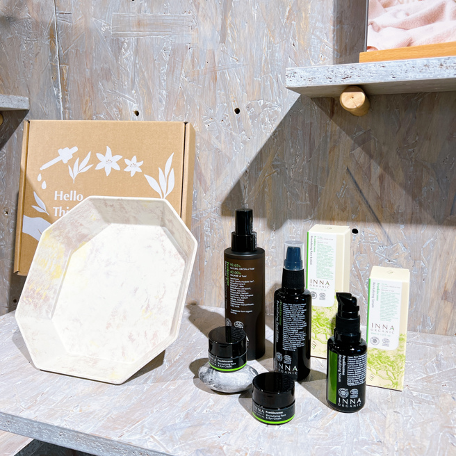 童顏有机安净生活限量组-经典乳香。（图／邱映慈摄）