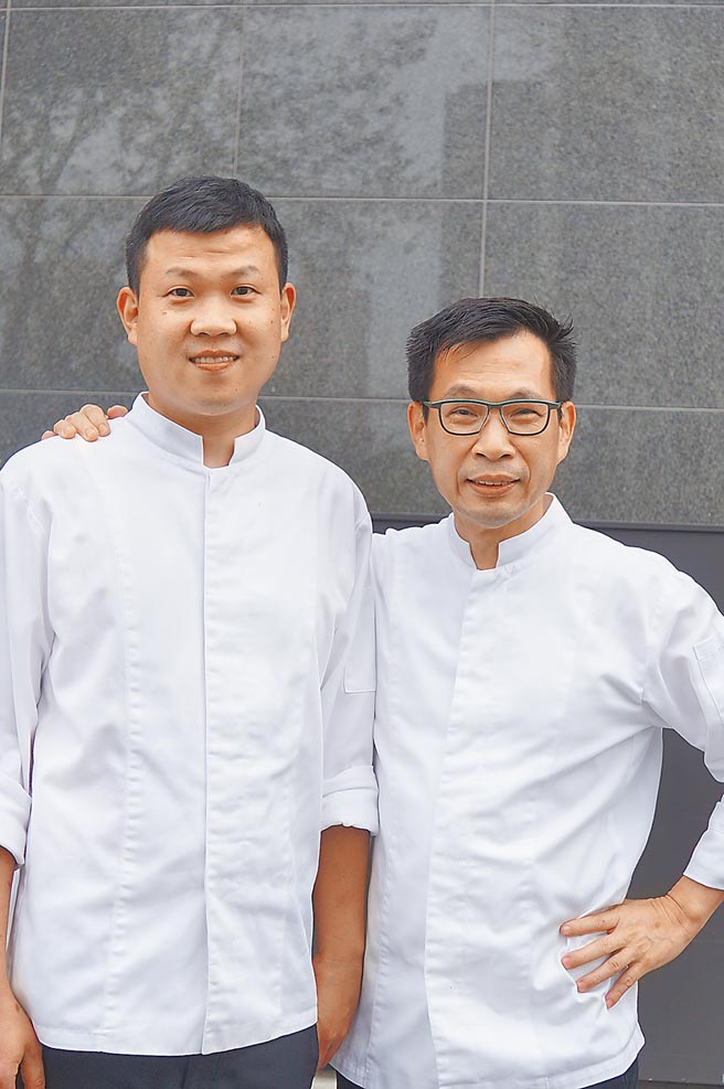 THOMAS CHIEN法式餐厅的「无肉菜单」，是由主厨邱泓训（左）与厨艺总监简天才共同研发设计。图／姚舜