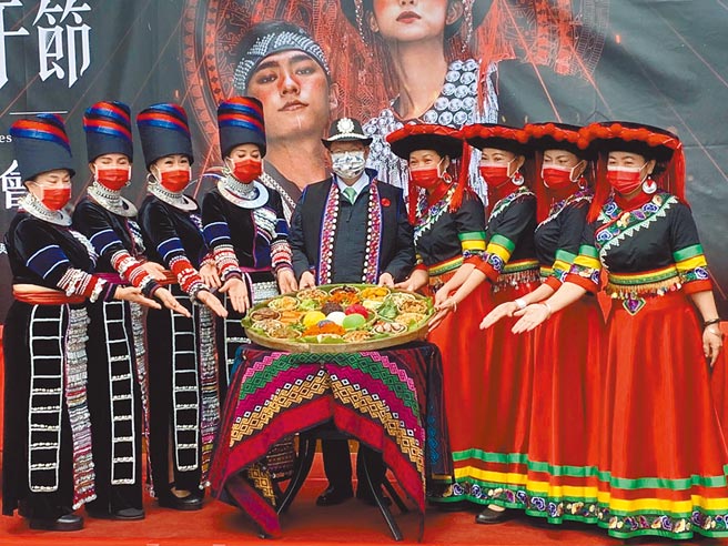 龍岡米干節將於11日登場，今年因疫情影響，潑水節將改採水簾幕模式，也需要佩戴口罩參加。（賴佑維攝）