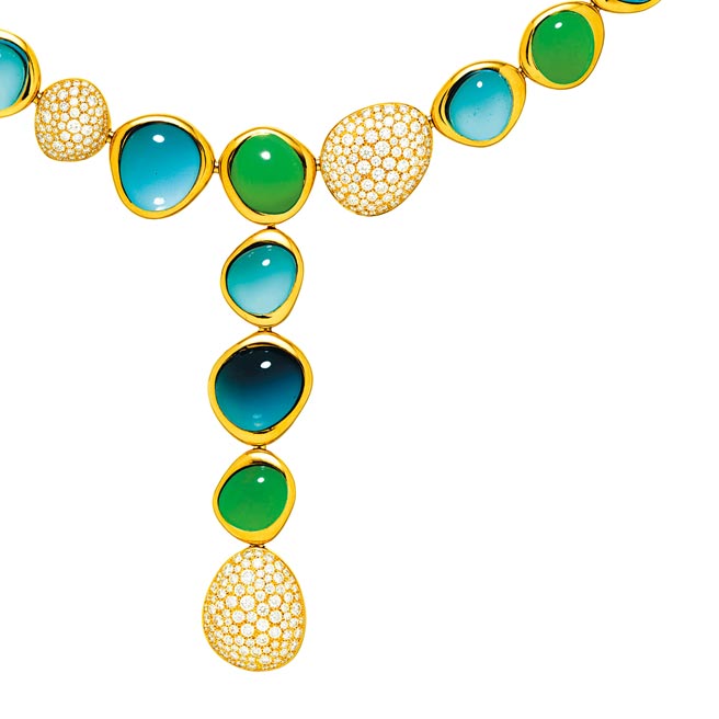 FRED以法国蔚蓝海岸为灵感打造的Belles Rives黄金宝石炼坠，49万5300元。（FRED提供）