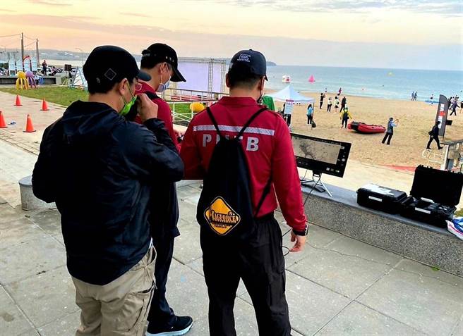 消防局首次加入空拍机勤务，形成陆海空3D立体部署。（图／澎湖县消防局提供）