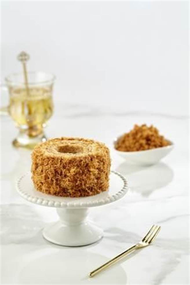 「新东阳X MORI肉松糖霜年轮」于迪化100独家贩卖，时间只到6月30日。（新东阳提供）