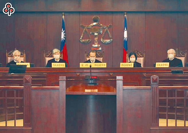 刑法通奸罪，2020年5月为大法官宣告违宪，立即失效后，法院审理有关侵害配偶权的案件显示，夫妻一方仍对外遇忍不下去，坚持要提告讨公道，并获得实质的金钱赔偿。（本报资料照片）