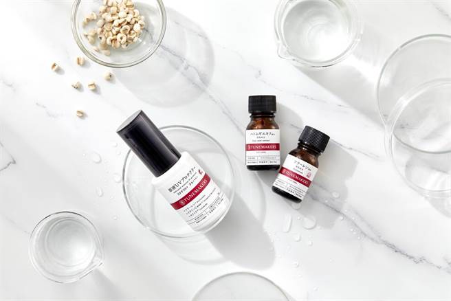 TUNEMAKERS渡美防晒情境照。（TUNEMAKERS提供） 