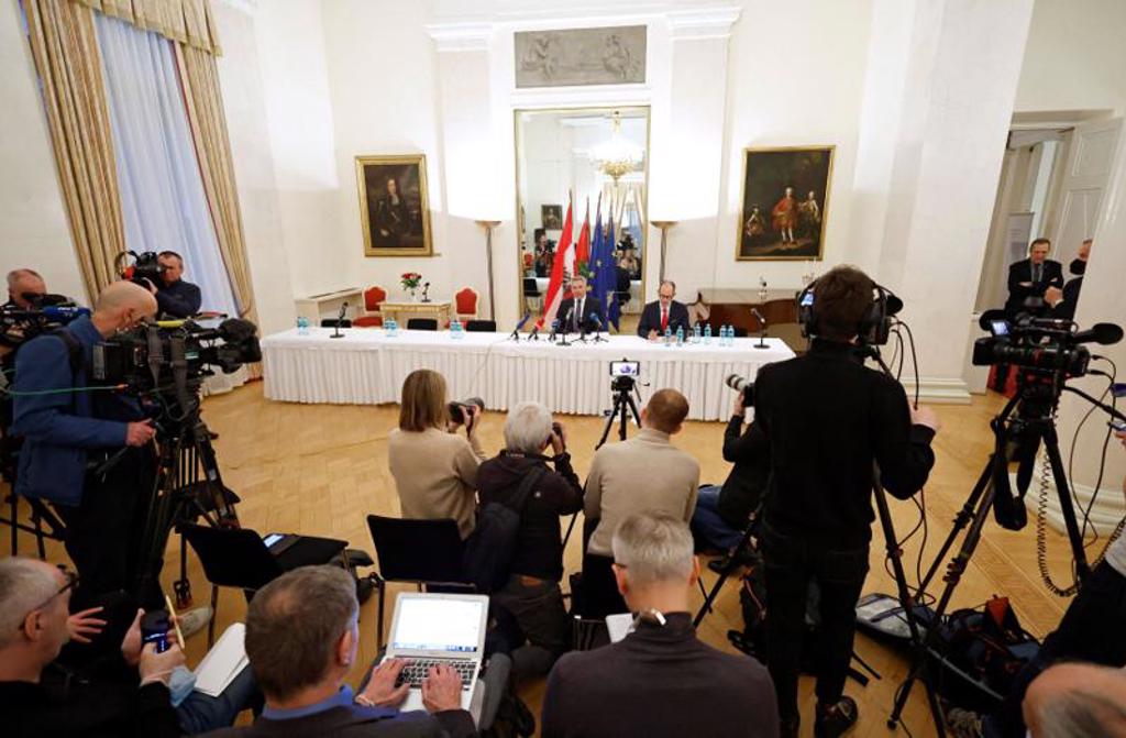 奥地利总理内哈默（Karl Nehammer）与俄罗斯总统普丁会面后召开记者会说明。图/路透(photo:ChinaTimes)