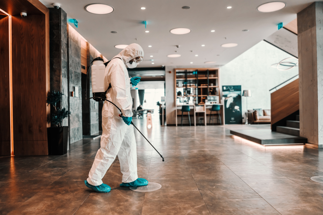 本土疫情持續延燒，未來防疫政策要走向「與病毒共存」、「清零」還是「減災」？《KEYPO大數據關鍵引擎》針對這三個名詞相關議題，統計調查近兩週的網路熱議度。(示意圖／shutterstock)