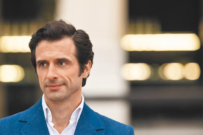 香奈儿专属调香师奥利维耶波巨。（CHANEL提供）