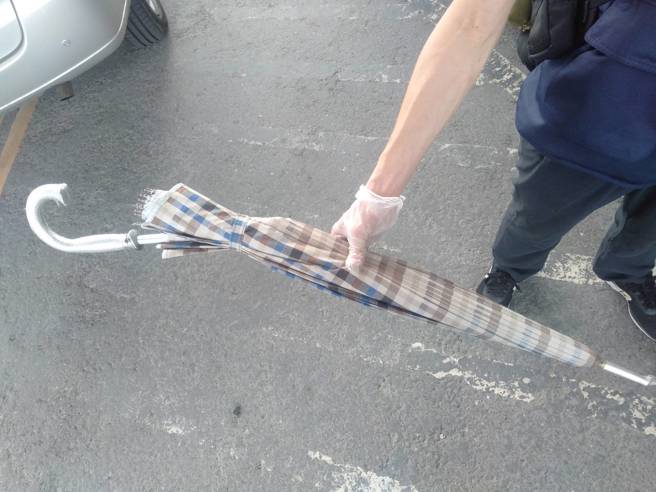 屏东大鹏湾惊传命案，一名黄姓男子怀疑女友劈腿，伙同友人在跨海大桥下殴死情敌。(戴志扬翻摄)