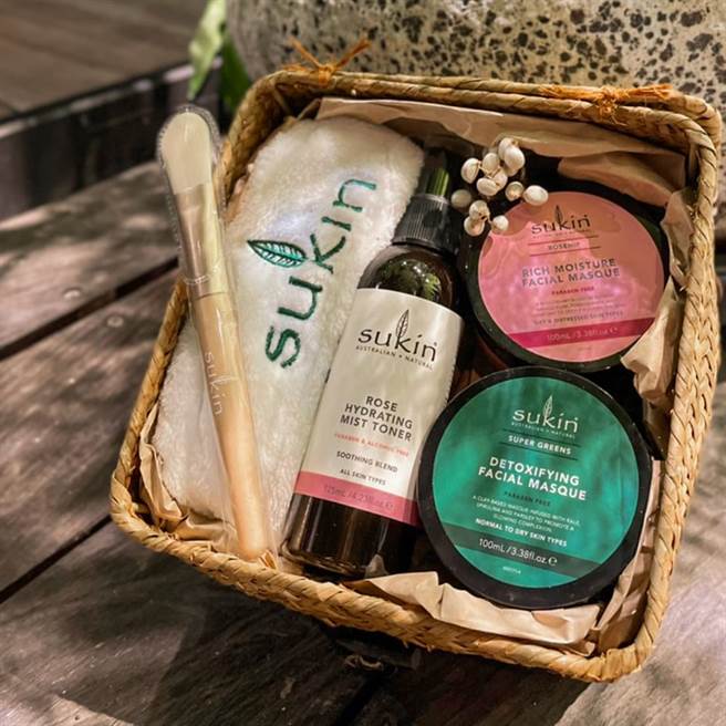Sukin升华美肌礼盒 母亲节优惠1260元。（Sukin提供）