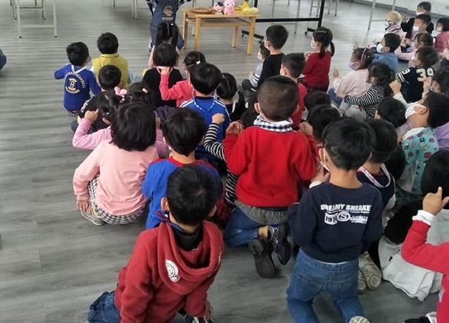 雲林縣政府宣布不跟進中央新停課標準，私校幼兒園認為是正確決定。（讀者提供／張朝欣雲林傳真）