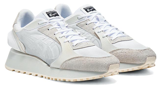 Onitsuka Tiger MOAGE CO白鞋，旗艦店獨賣款，5680元。（Onitsuka Tiger提供）
