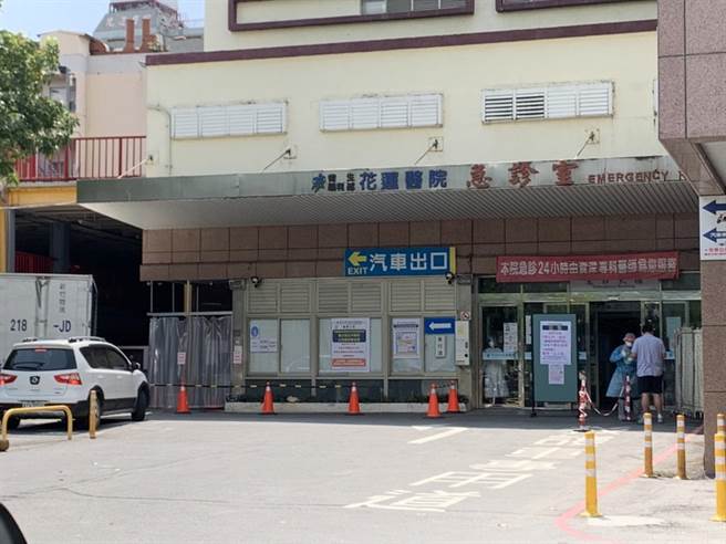 衛福部花蓮醫院證實院內感染，醫院周邊幾乎「淨空」。（王志偉攝）