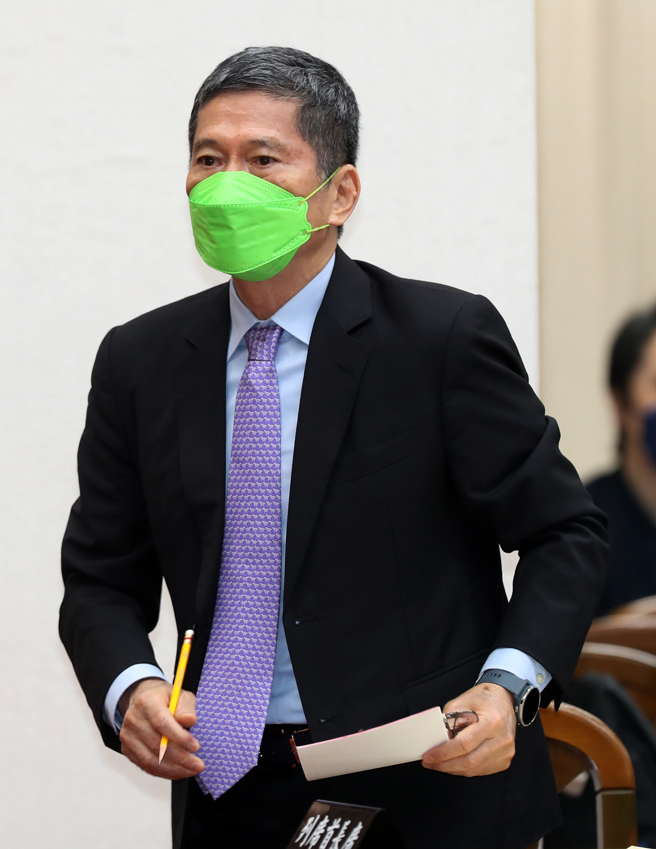文化部部長李永得（見圖）14日列席報告「空總臺灣當代文化實驗場(C-LAB)、國家兒童未來館、鐵道博物館之建置進度、營運規劃及國內科技藝術發展現況、成果、人才培育」，並備質詢。（劉宗龍攝）