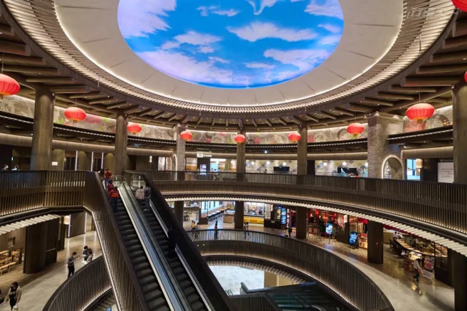 全台唯一客家主题商场。(图/行遍天下提供)