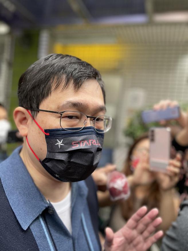 （星宇航空董座张国炜今日经立荣航空公司董事会决议，推选为立荣航空新任董座。图／邱莉玲）