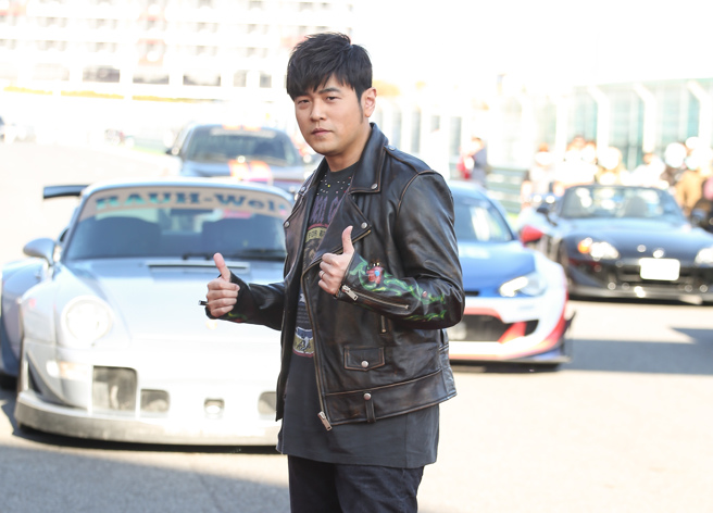 周杰伦在心臟传出问题后首度现身。（图／陈俊吉摄）