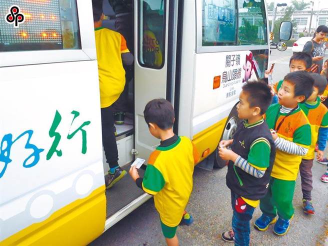 北市放宽国高中毕旅、跨校大型活动，但国小仍暂缓实施。（本报资料照）