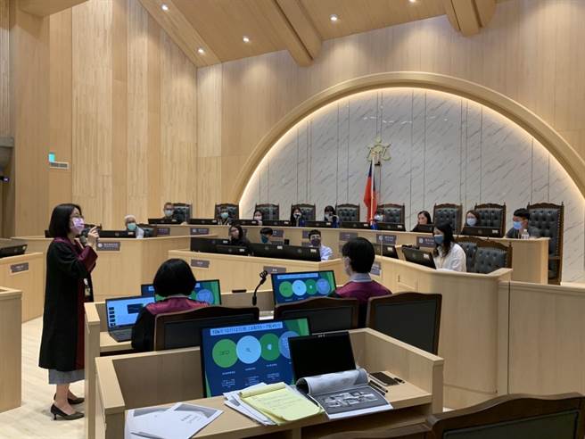 士林地院举办国民法官模拟法庭。（李文正摄）