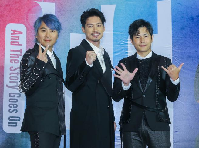 5566王仁甫（左起）、許孟哲、孫協志，將2度在高雄巨蛋開唱。（粘耿豪攝）