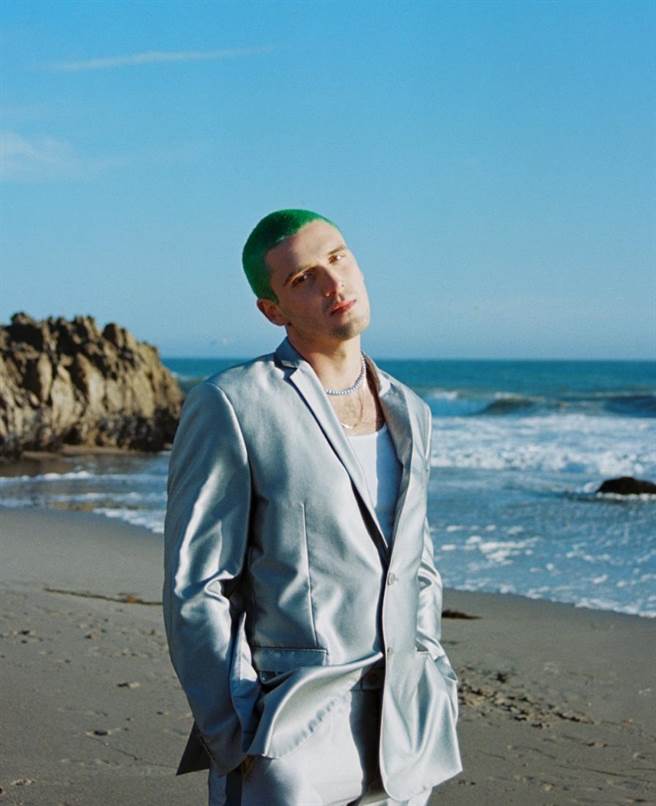 Lauv第2张专辑《All 4 Nothing》将于8月5日上架。（环球音乐提供）