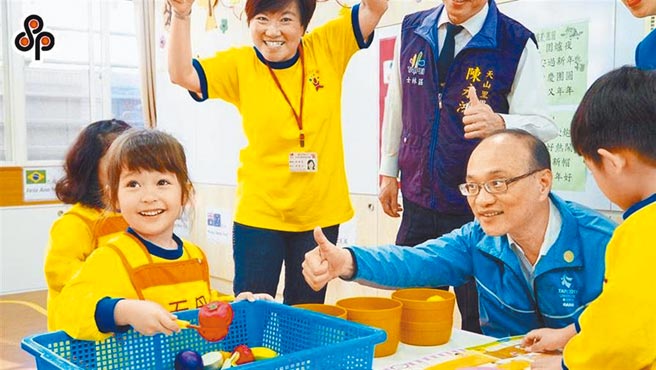 教育局宣布，将在111学年度达到目标，但考量家长与幼儿福利不缩水，因此仍持续办理13660补助政策。（本报资料照片）