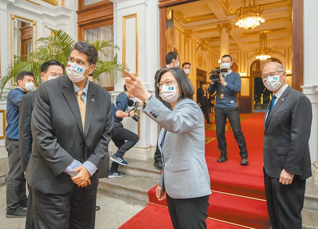 （图／总统府提供）