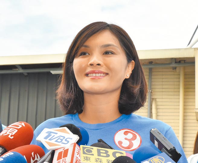 高雄市议员李眉蓁的硕士论文涉抄袭，桥头地院13日开庭前获得两造和解。（本报资料照片）