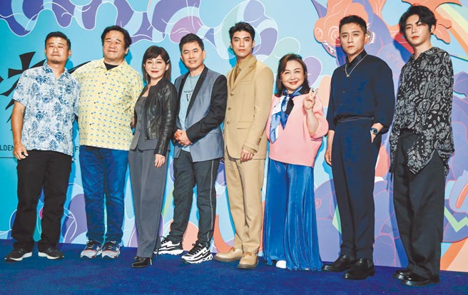 洪都拉斯（左起）、林哲熹、鄭怡、鄭人碩昨出席《愛的混混：第1-3集》世界首映。（陳俊吉攝）