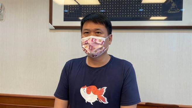 台东县政府秘书长卢协昌指出，县府已有23名员工匡列隔离。（蔡旻妤摄）