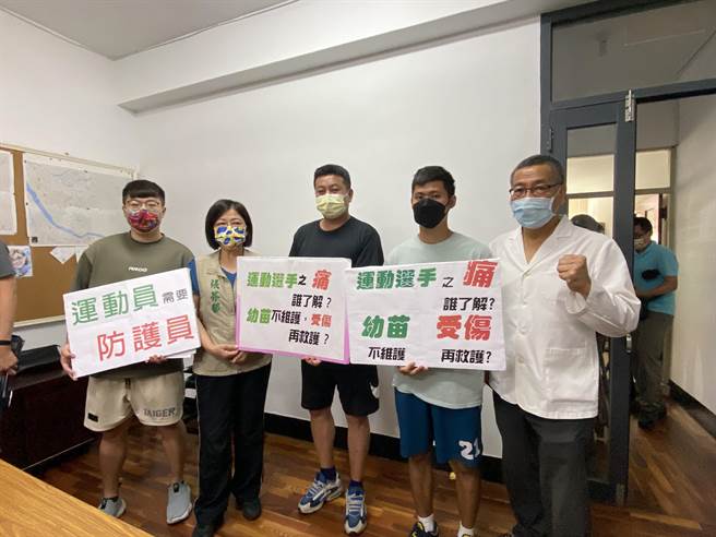 针对是否能在校园普设运动防护员，台中市府表示，持续向中央积极争取。（卢金足摄）