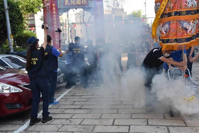警方宣示全力维护庙会「保境安民」传统文化，绝不容许滋事分子。（民眾提供／卢金足台中传真）