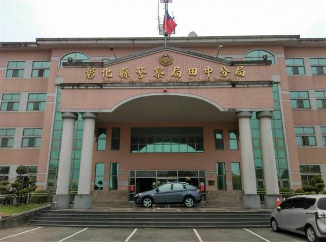 哥勒毙久病卧床弟后割晚腕又烧炭抢救中，田中警分局侦办。（田中警分局提供／吴敏菁彰化传真）