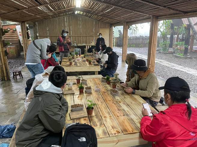 参山处推原民部落森游会。（参山处提供／谢明俊苗栗传真）