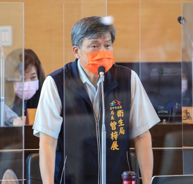 台中防疫即時控管 盧秀燕感謝：大家都是城市防疫英雄。照片/台中市政府提供