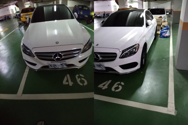 有名正妹抱怨邻车宾士C300车身右侧压线，让她车子停了无法方便下车。（翻摄自脸书爆怨公社）