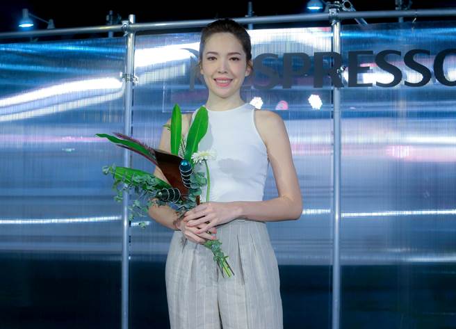 許瑋甯已有10天沒見到正在拍戲的老公邱澤。（粘耿豪攝）