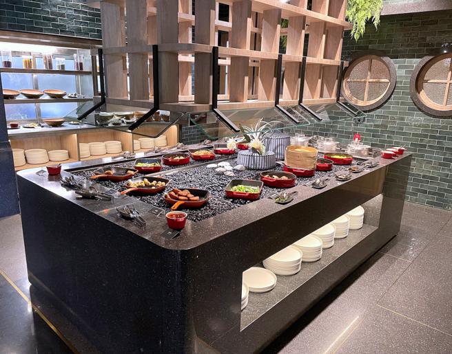 捷絲旅台南十鼓館供應自助式早餐。（何書青攝）