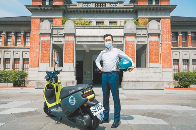 新竹市政府近年积极打造绿能低碳城市，在绿色运输政策部分，14日起再祭出多项汰旧换购电动机车补助优惠方案。（陈育贤摄）